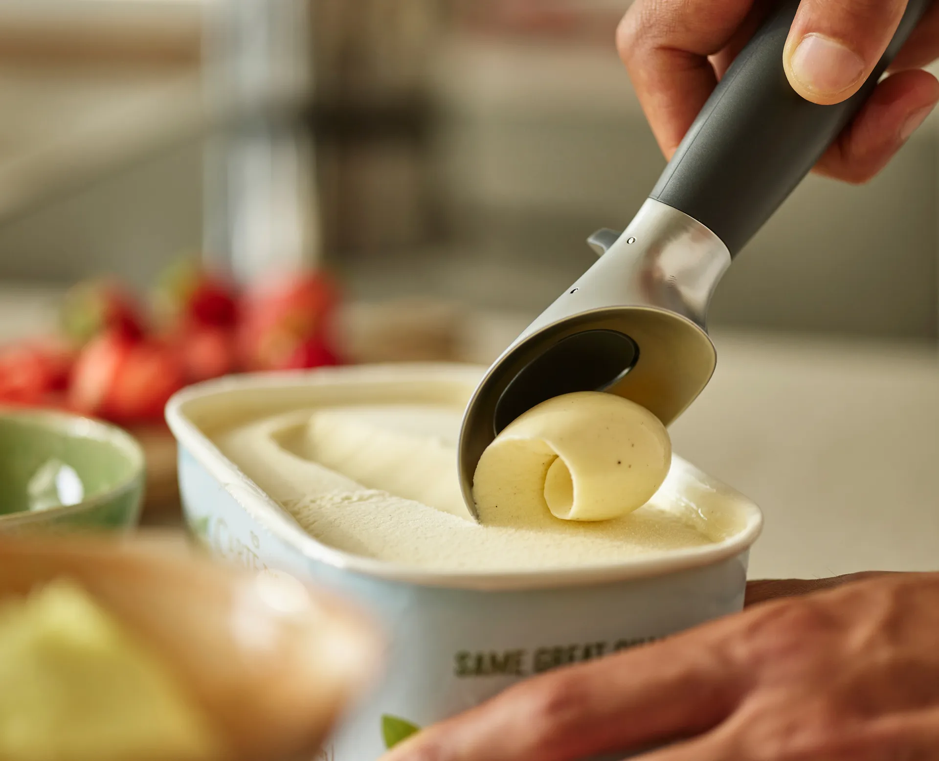Cuchara para helado Elevate 21 cm, Gris Joseph Joseph