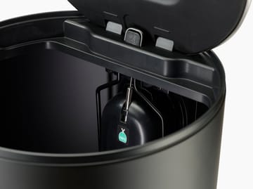 Joseph Joseph Arc cubo de pedal 30 L - Carbon black - Joseph Joseph