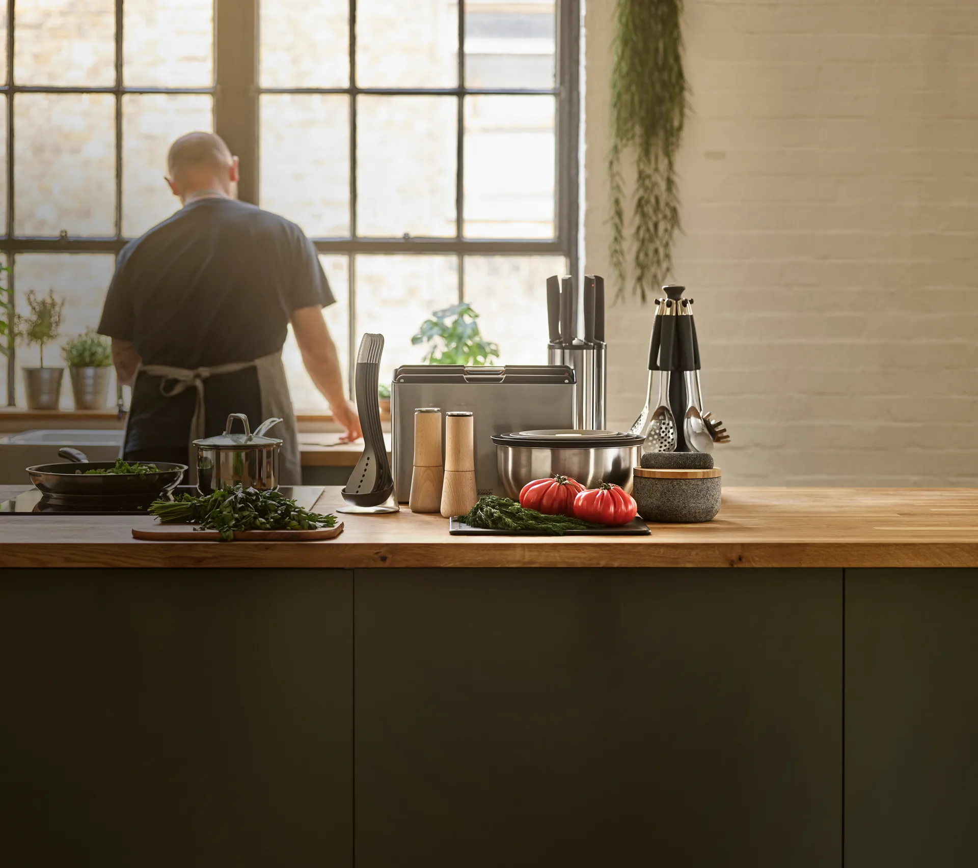 Molinillo de pimienta Milltop no spill 19 cm, Haya Joseph Joseph