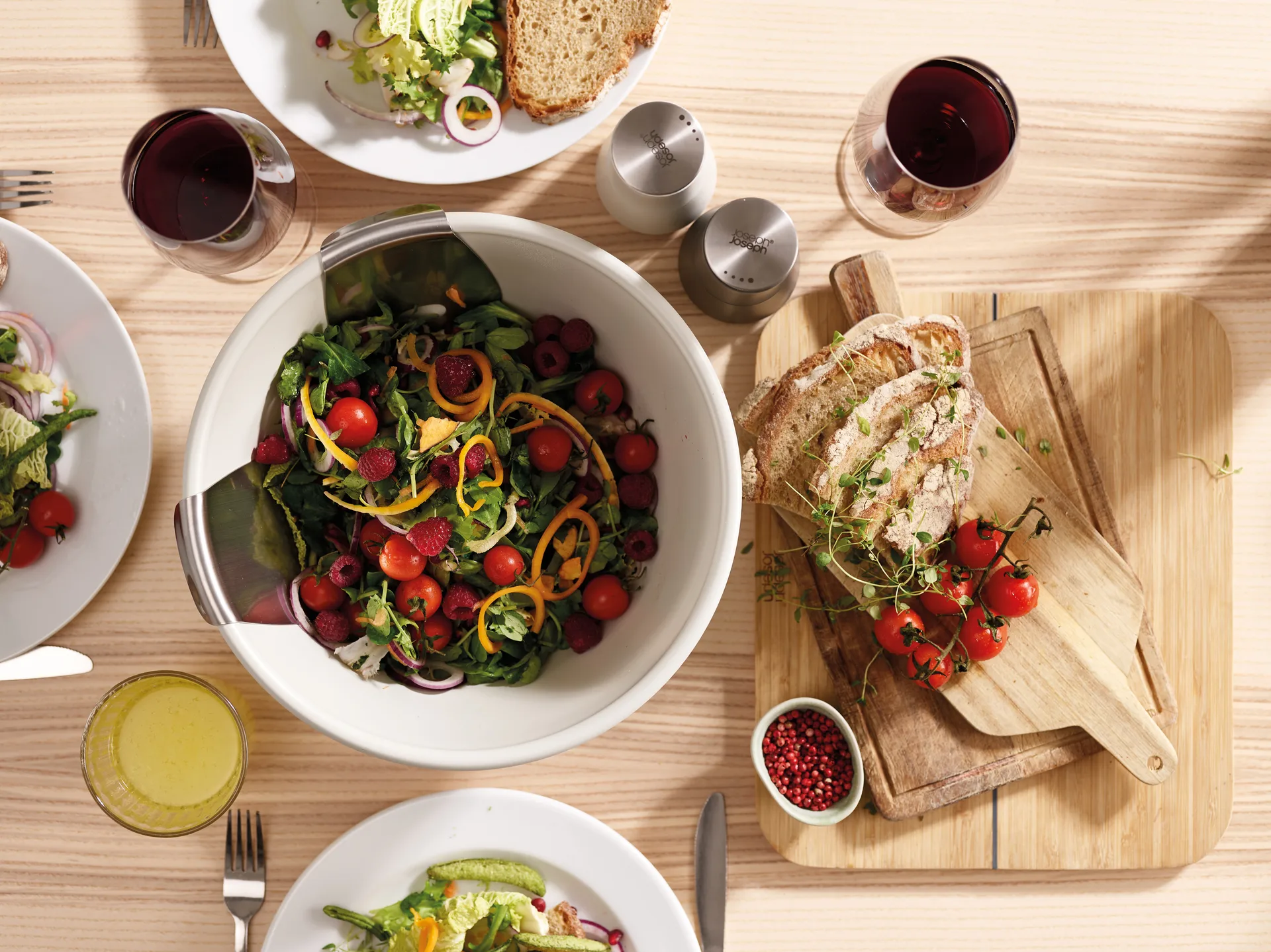 Set de molinillos de sal y pimienta Milltop 2 piezas, Gris-blanco Joseph Joseph