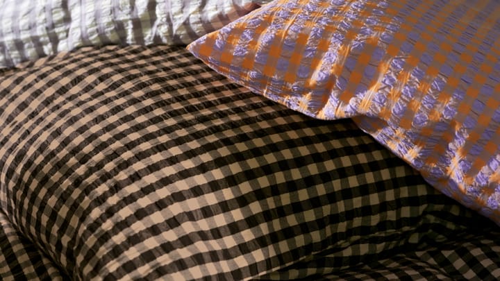 Funda de almohada Bæk&Bølge 50x60 cm, Negro-arena Juna