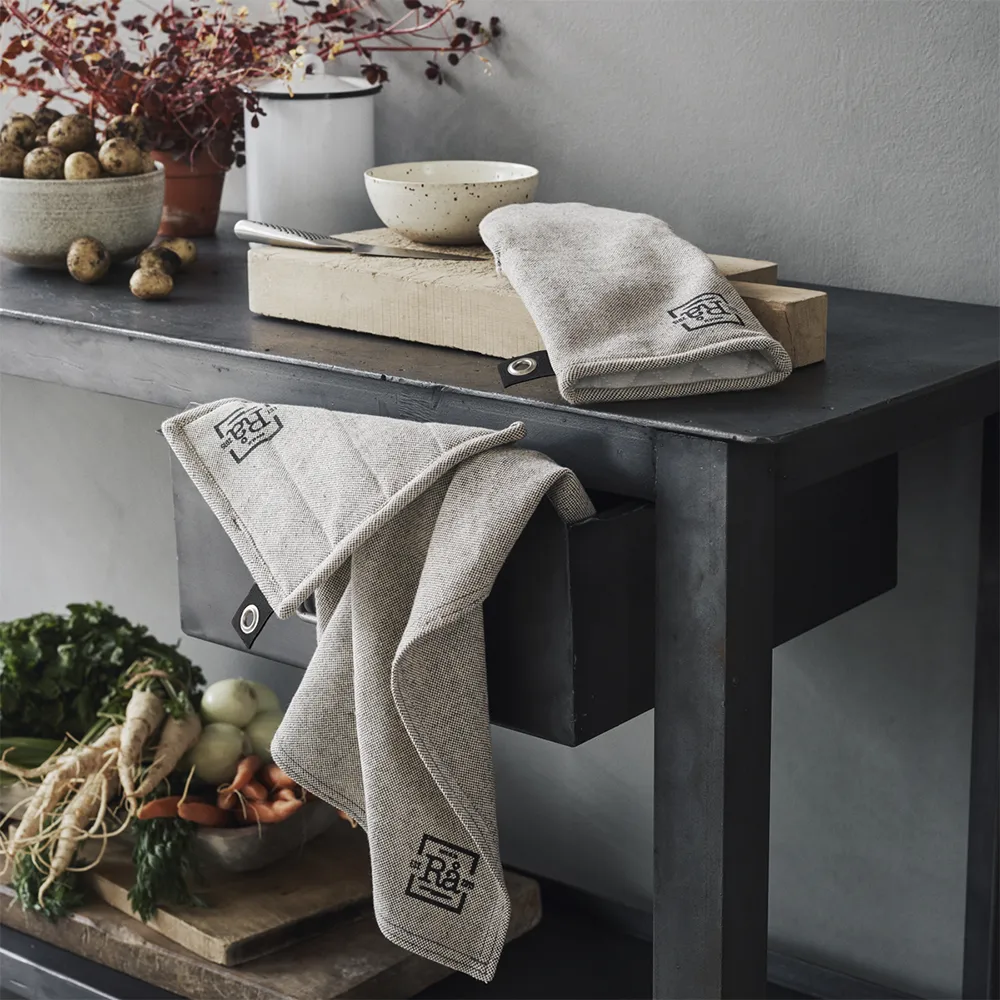 Manopla de horno Rå, Gris oscuro, one size Juna