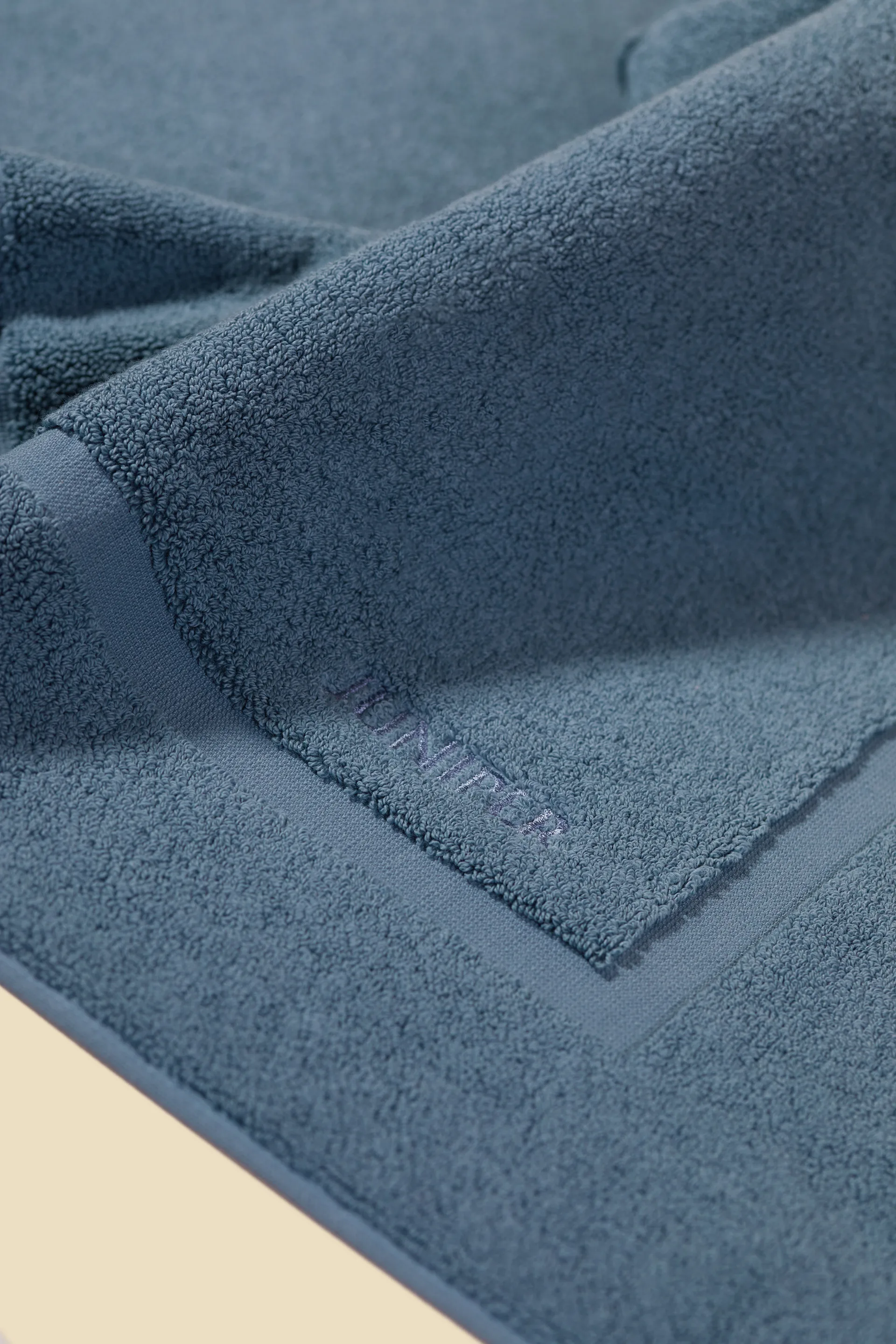 Alfombra de baño Juniper 50x80 cm, North Sea Blue Juniper