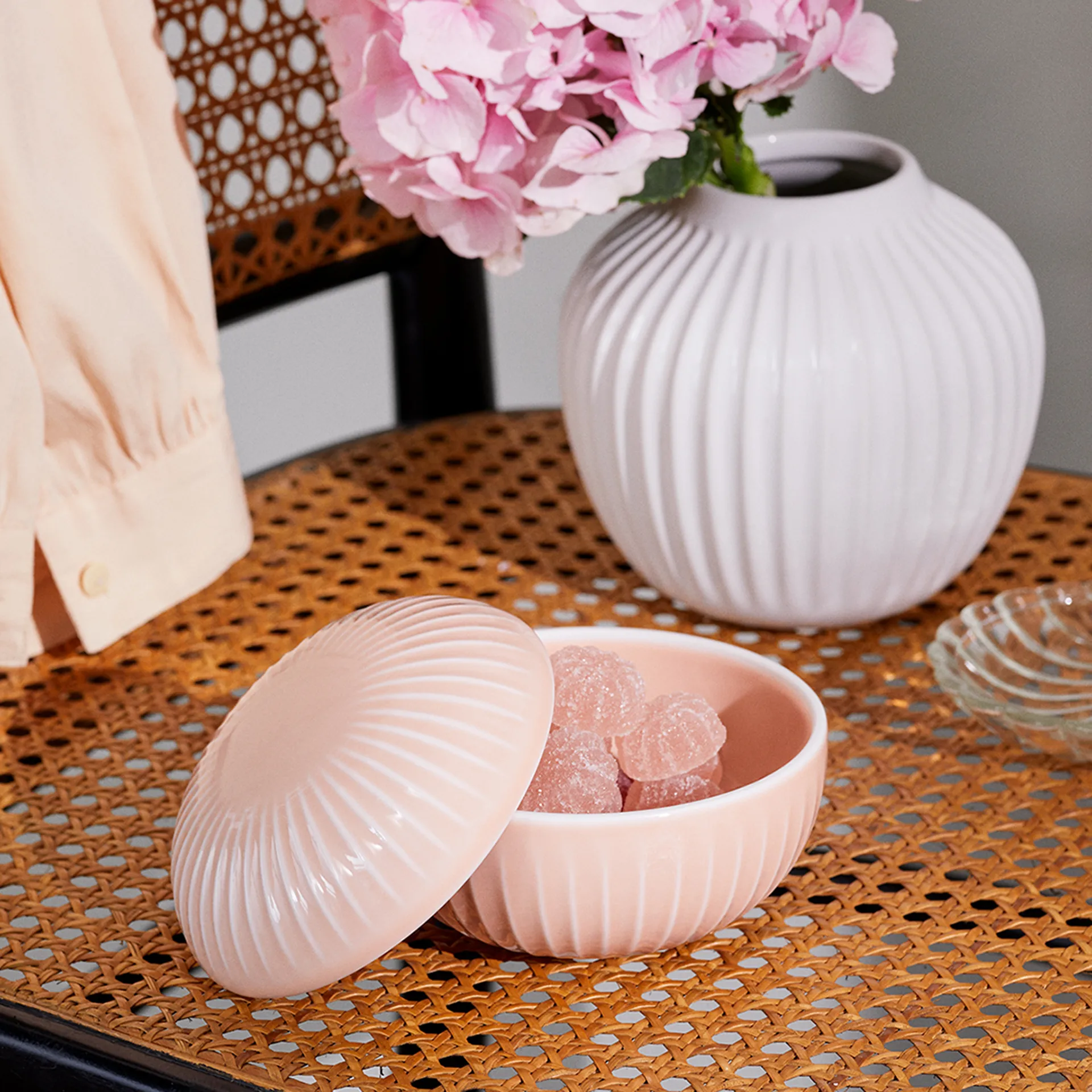 Bombonera Hammershøi Ø12 cm, Nude Kähler