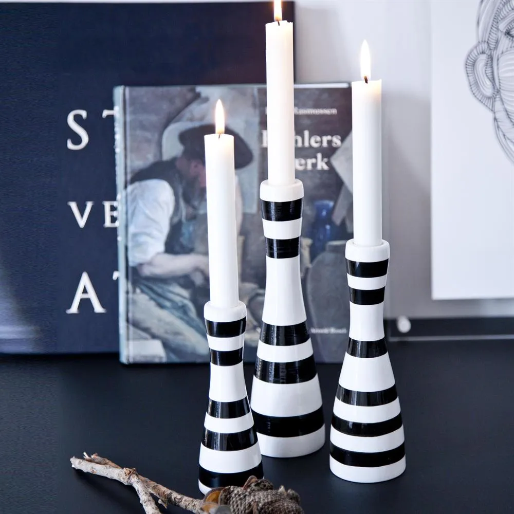 Candelabro Omaggio mediano, negro Kähler