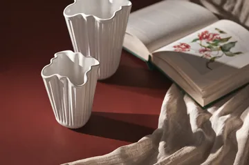 Jarrón unfold Hammershøi  - Blanco, 16,5 cm - Kähler