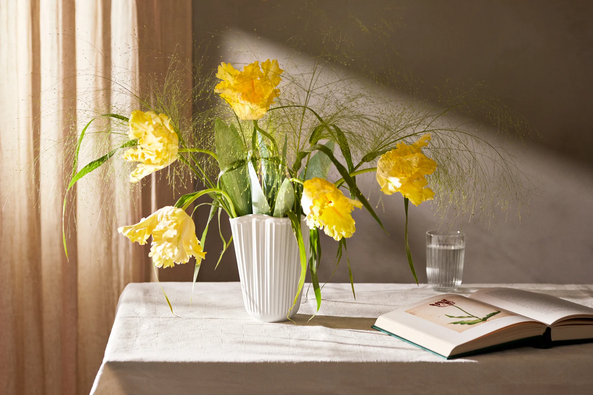 Jarrón unfold Hammershøi , Blanco, 20,5 cm Kähler