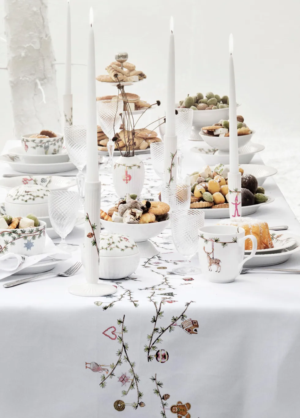 Mantel Hammershøi Christmas 150x370 cm, Blanco Kähler