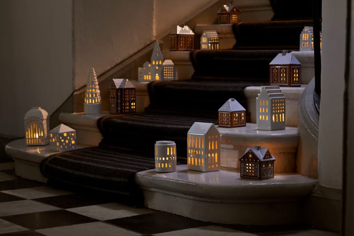 Portavelas Gingerbread casa, Christmas barn 11,5 cm Kähler
