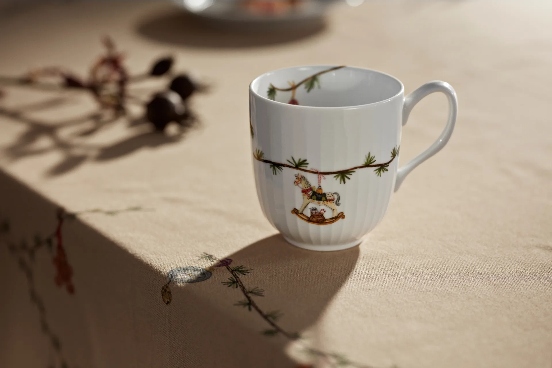 Vajilla navideña de porcelana set Hammershøi Christmas 18 piezas Kähler