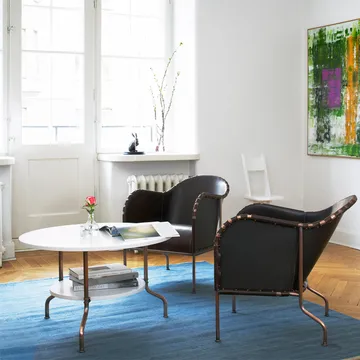 Mesa de centro Sven - Fresno teñido negro - base con cobre, Ø80 cm - Källemo