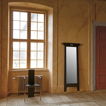 Silla con reposabrazos Concrete - Fresno - base de acero sin tratar - Källemo