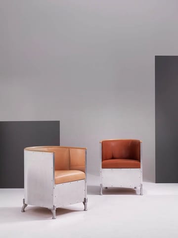Sillón Aluminium cepillado mate - Cuero Tärnsjö negro - nogal - Källemo