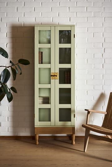 Vitrina para libros National Geographic - Base de roble verde claro - latón - Källemo