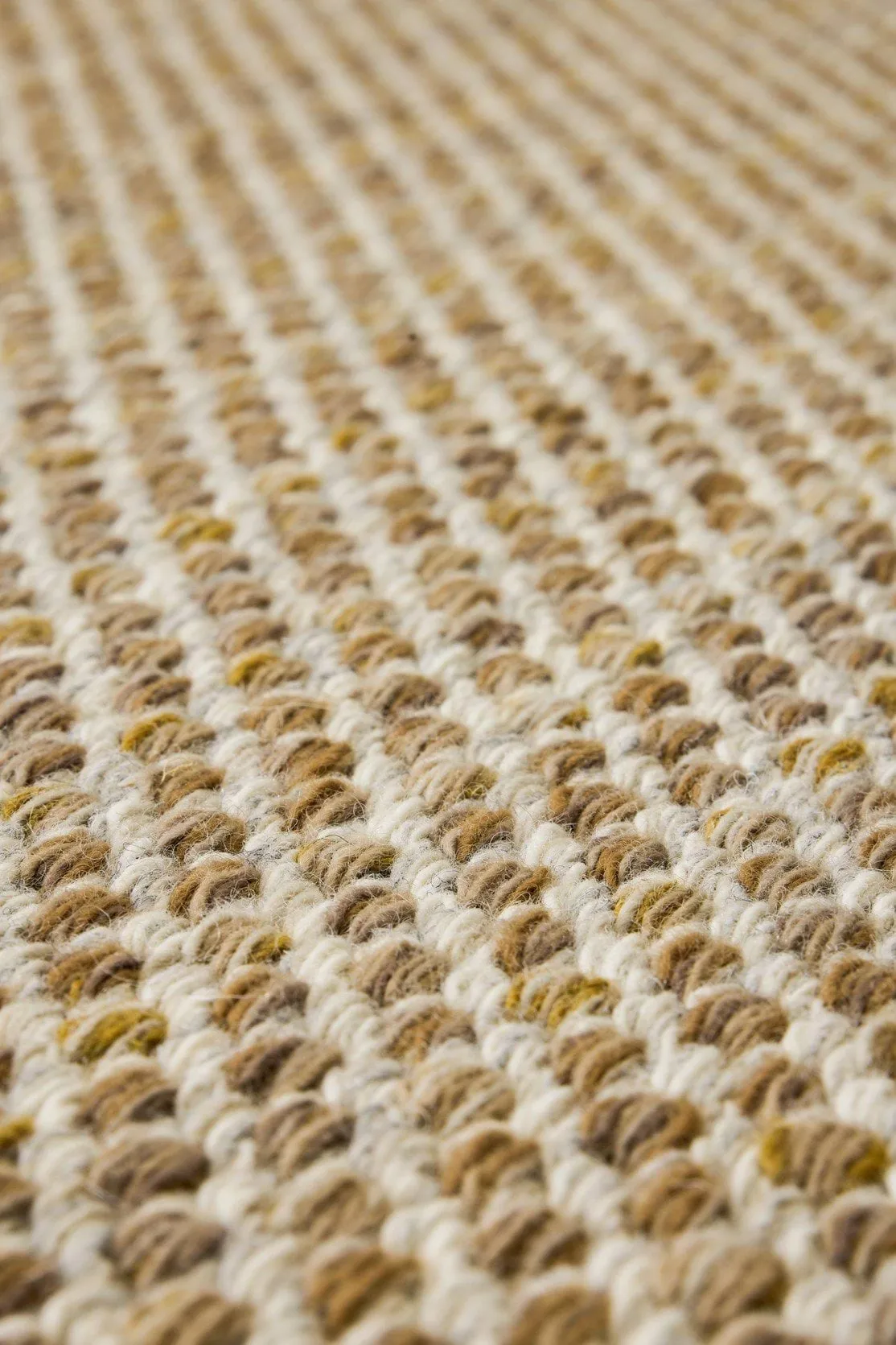Ori alfombra de lana, 870 Honeycomb, 270x270 cm, con respaldo Kasthall
