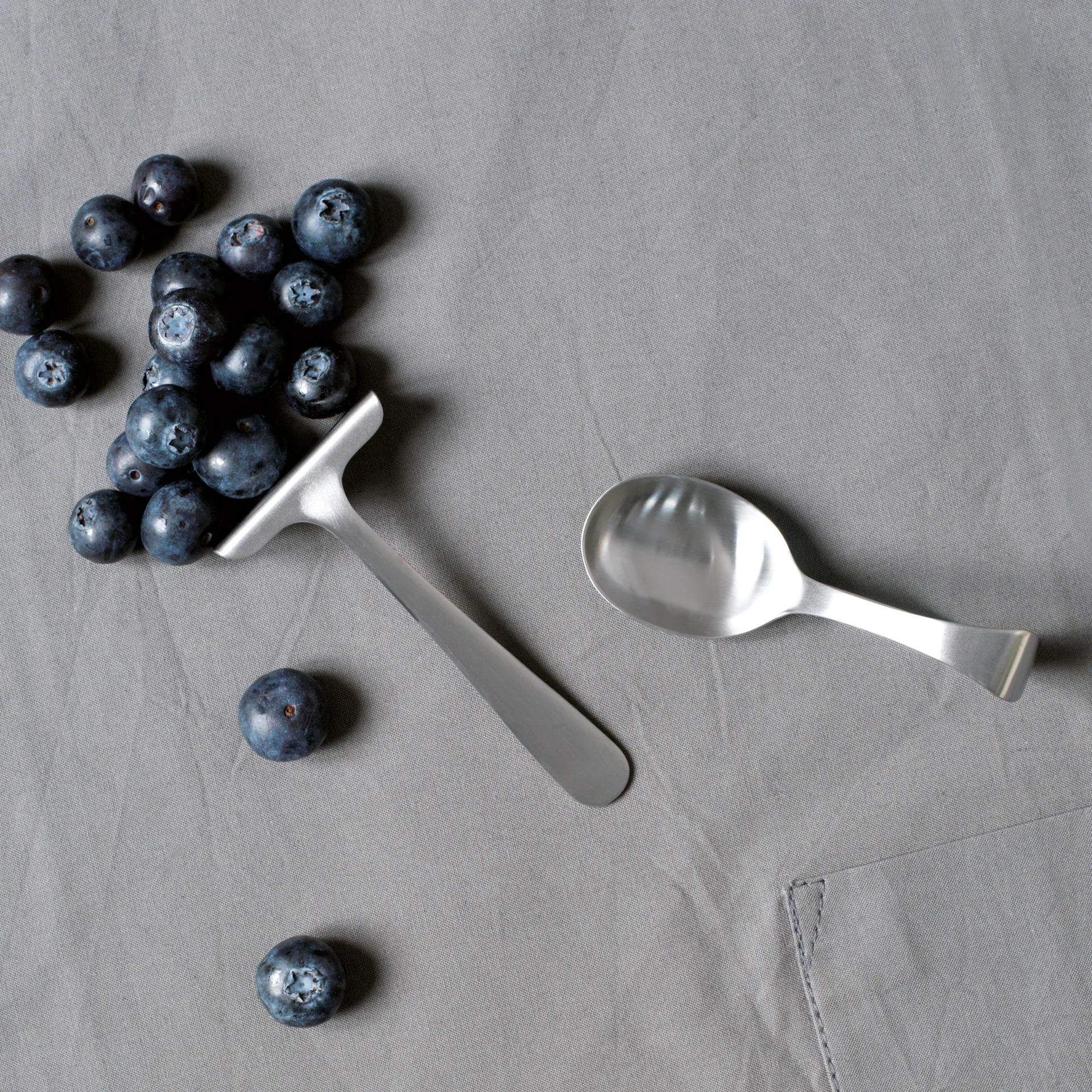 Cubiertos infantiles y babero Grand Prix 3 piezas, Polished steel Kay Bojesen