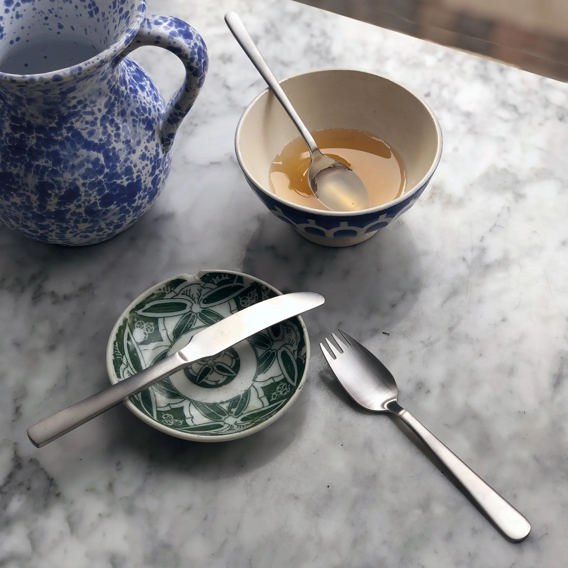 Cubiertos infantiles y mantel individual Grand Prix 4 piezas, Matte steel Kay Bojesen