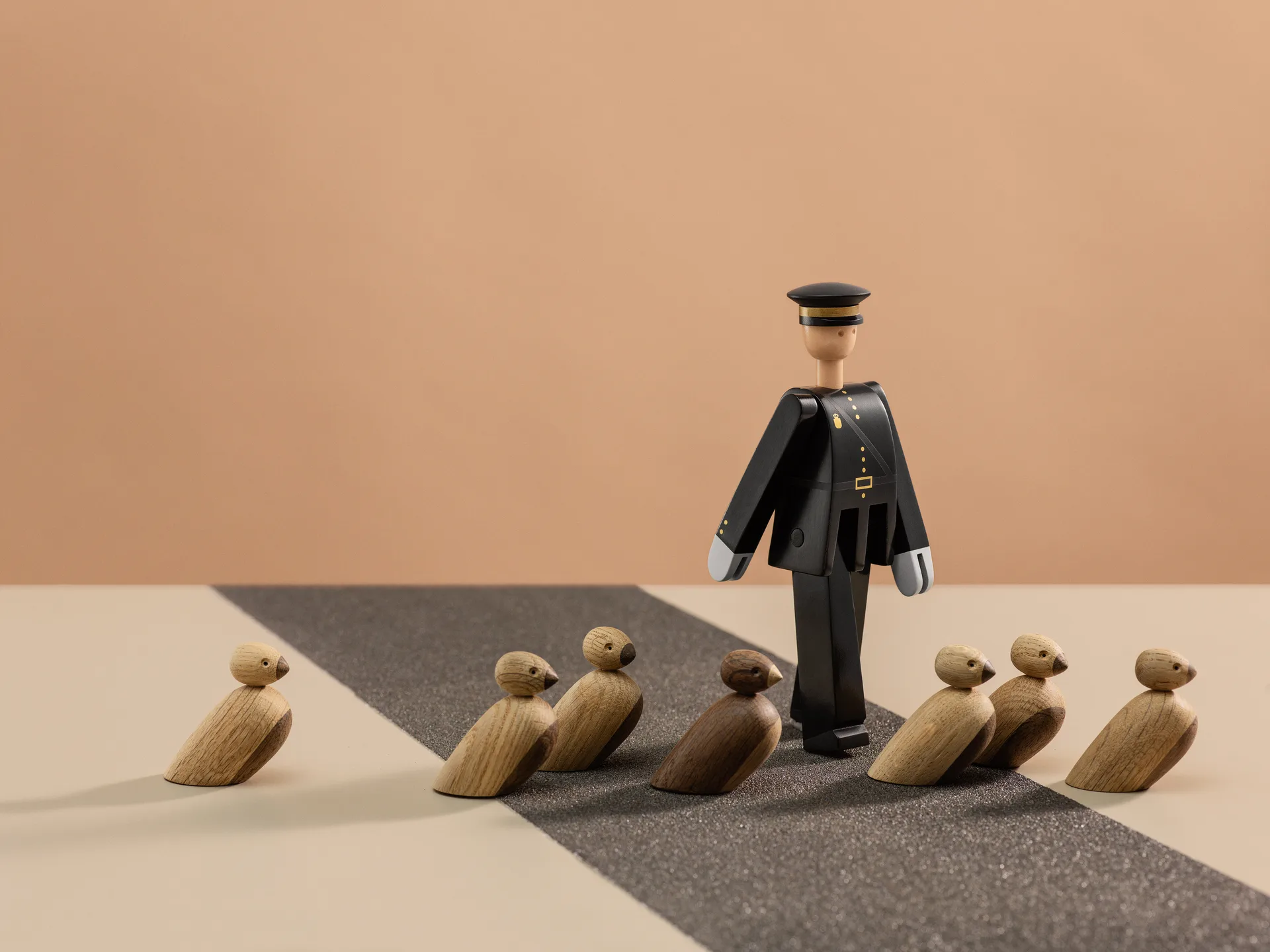 Figura Kay Bojesen policía, negro Kay Bojesen Denmark