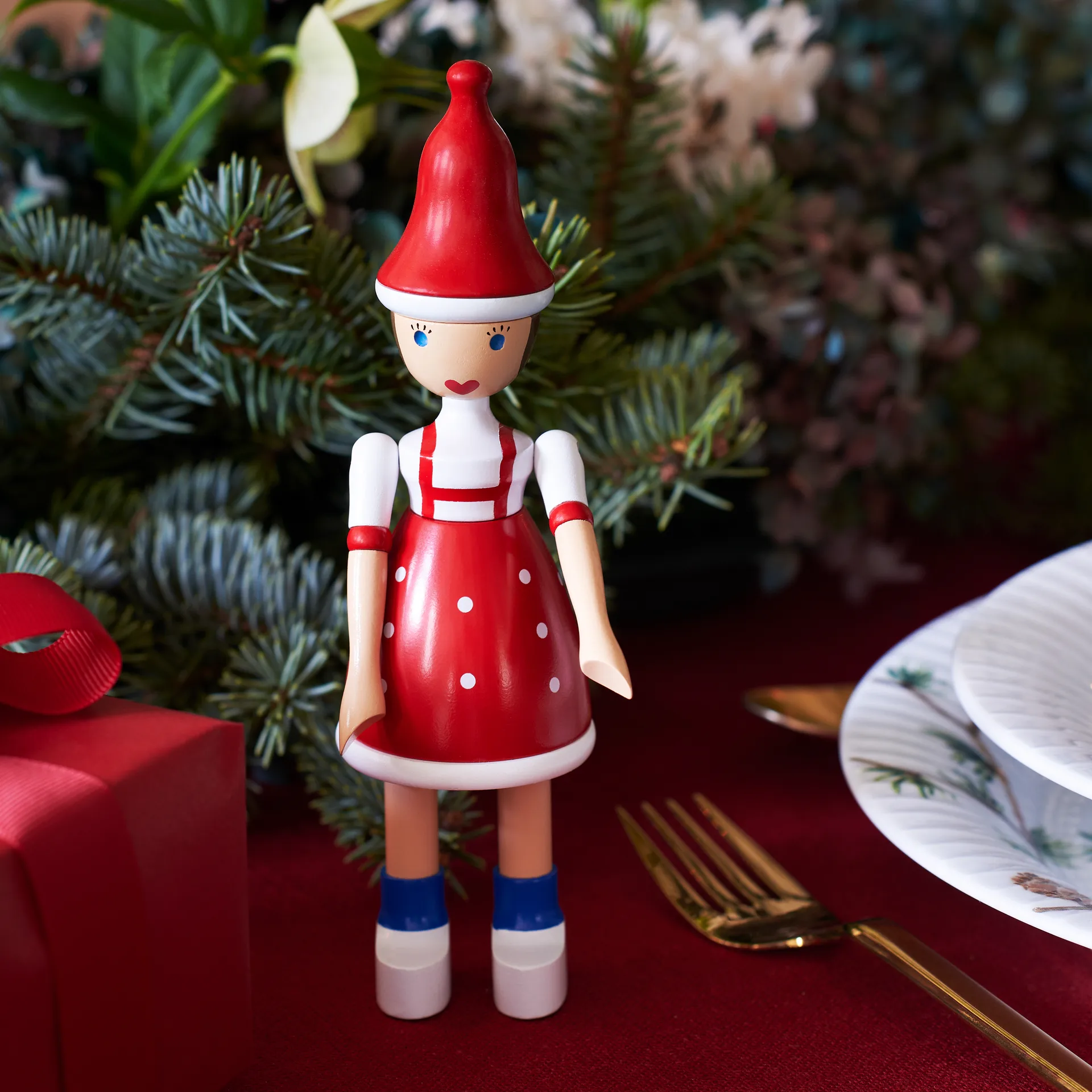 Figura madera Kay Bojesen Christmas Lise, 17,5 cm Kay Bojesen Denmark