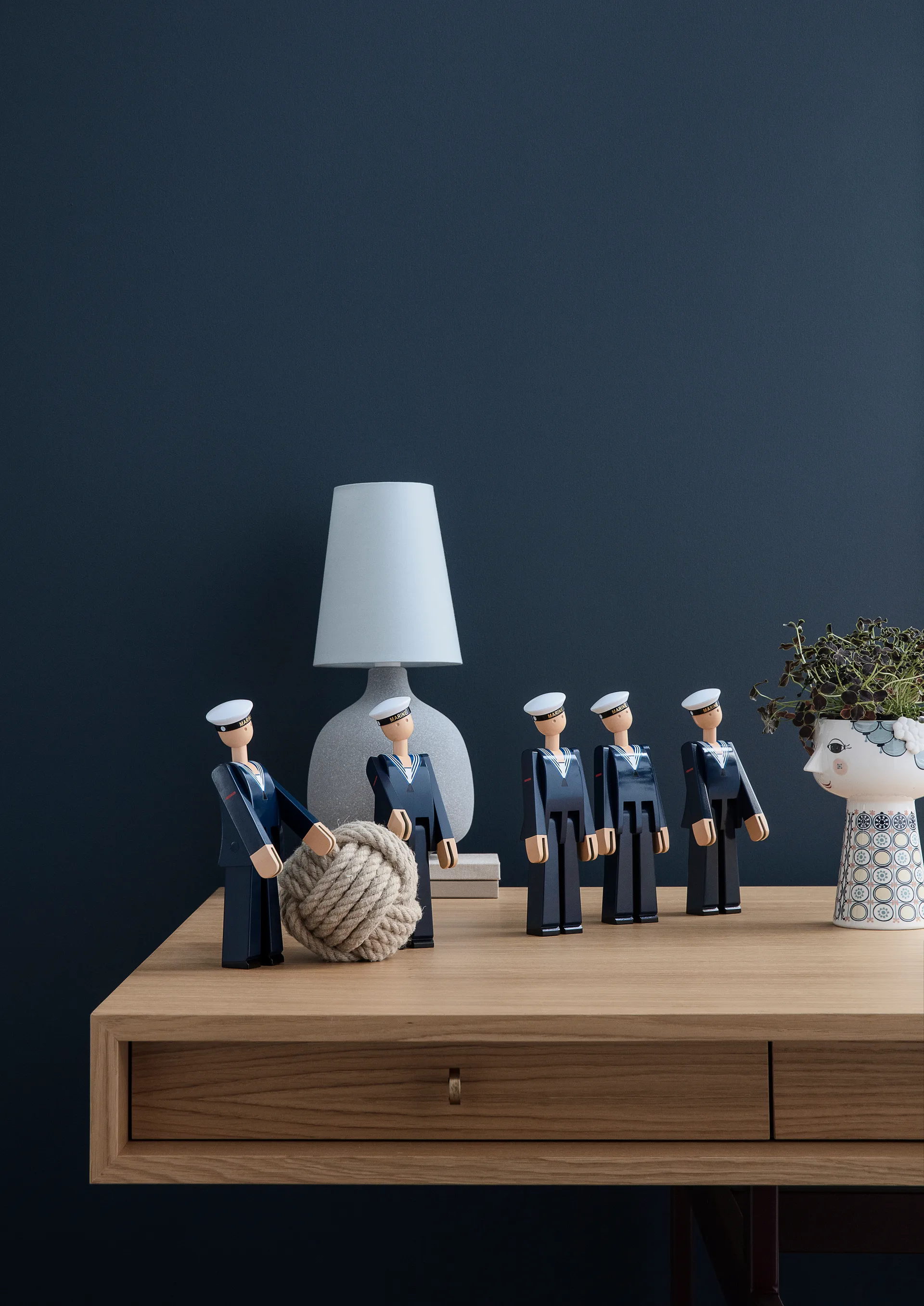 Figura madera Kay Bojesen marinero, azul Kay Bojesen Denmark