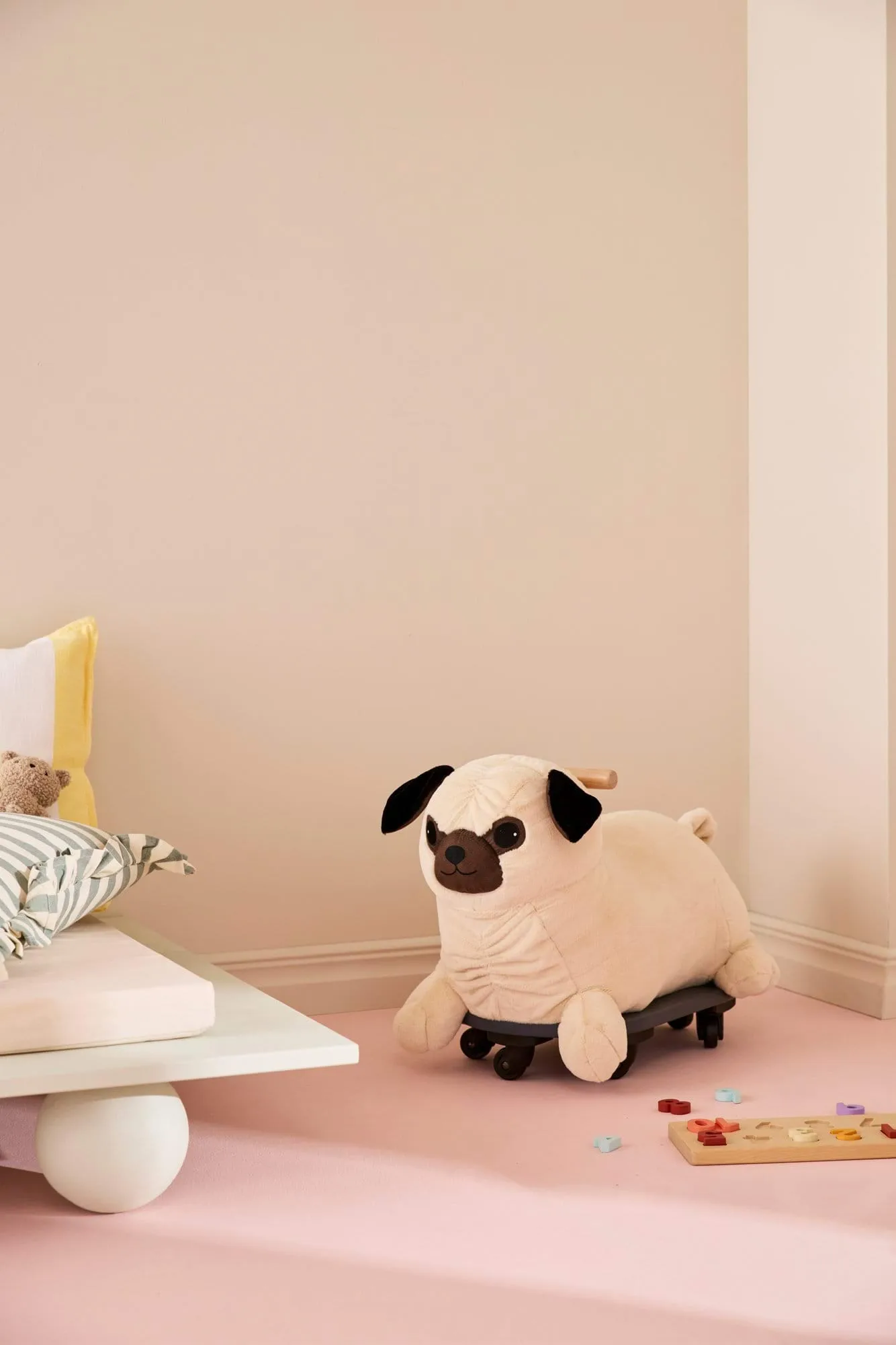 Juguete de arrastre, Mopsen Peg Kid's Concept