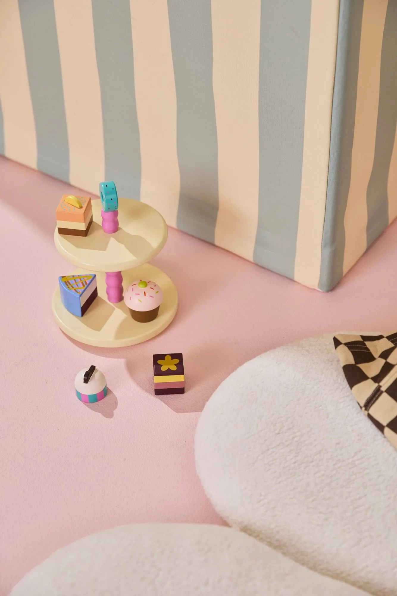 Plato de tartas con dulces Kid's Concept, 9 piezas Kid's Concept