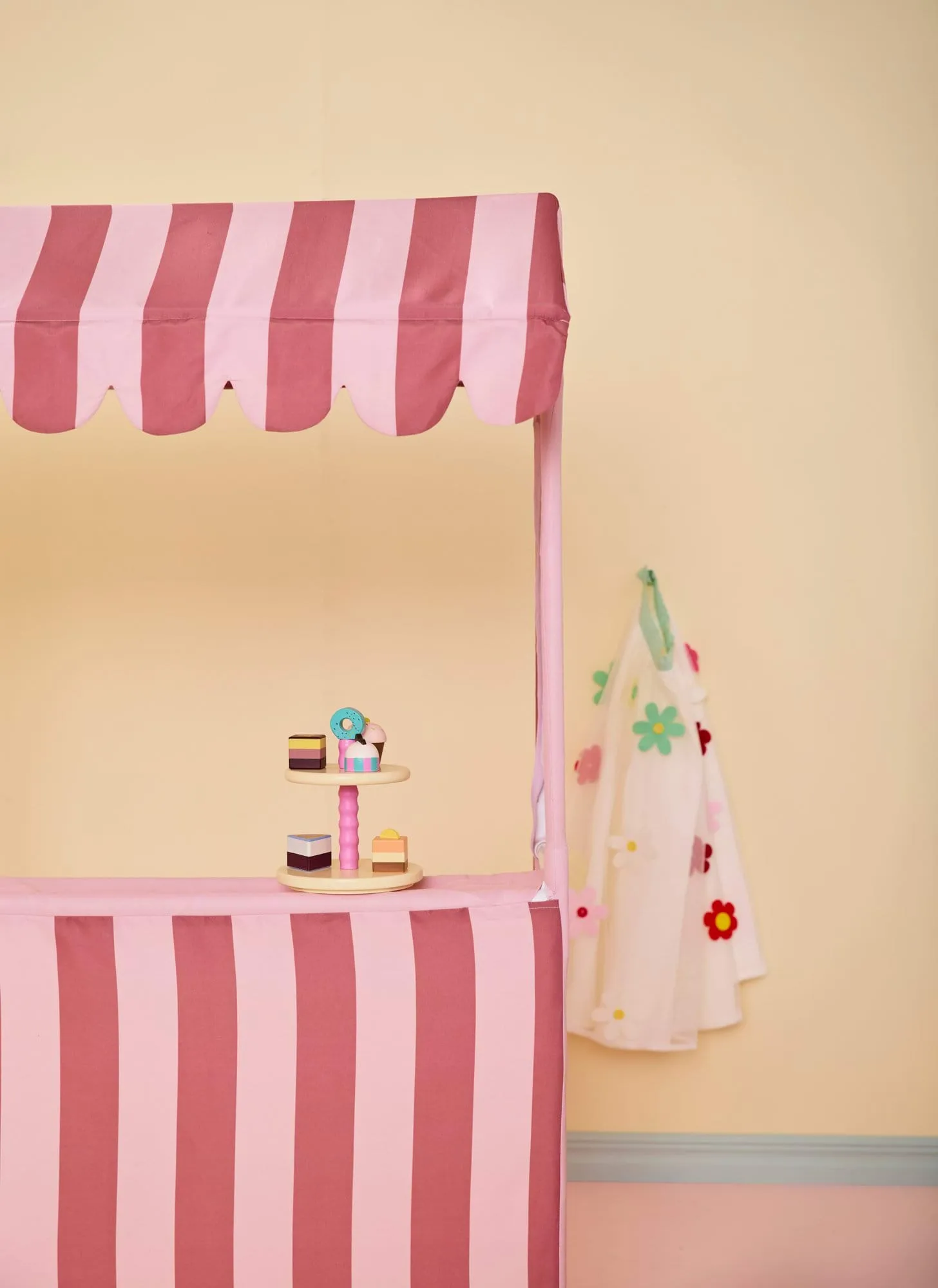 Puesto de mercado Kid's Concept, Rosa marrón Kid's Concept