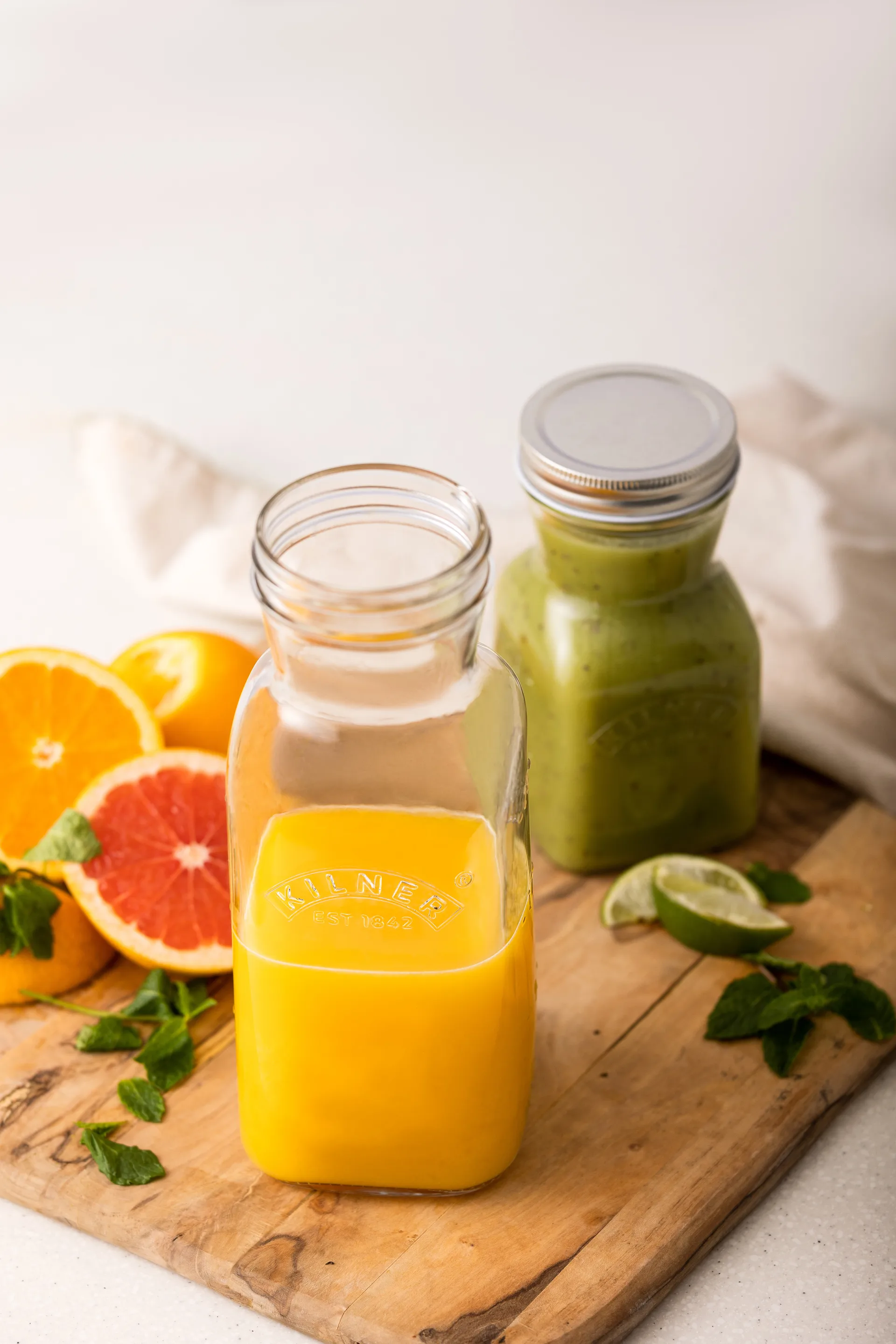 Botella para zumos y salsas Kilner, Transparente-acero inoxidable, 1 L Kilner