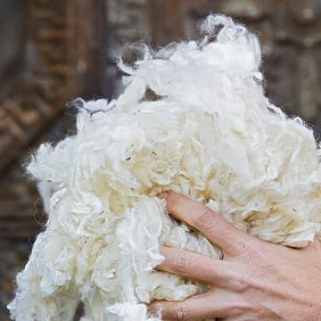 Manta de lana Chevron - nude - Klippan Yllefabrik