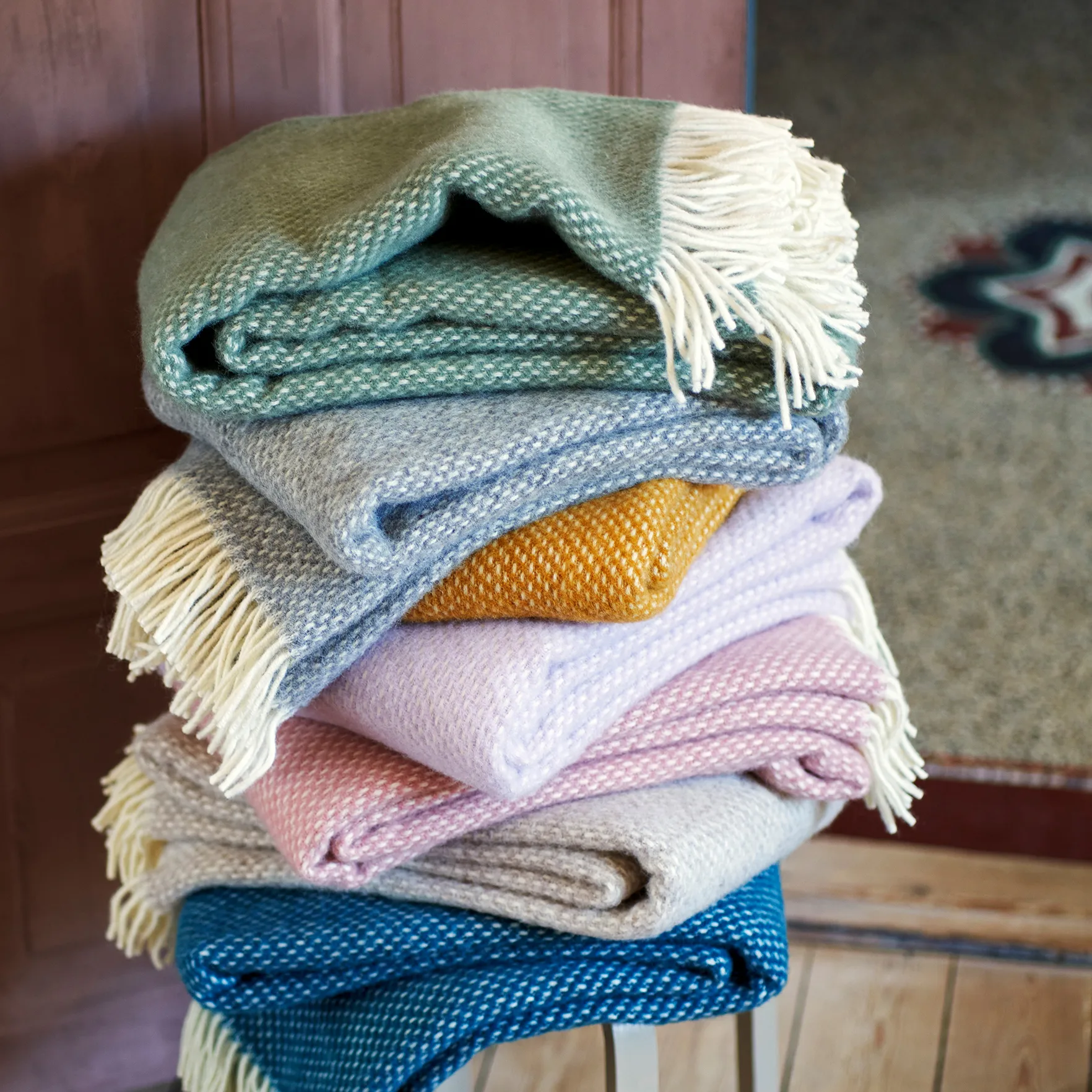 Manta Preppy, Lila Klippan Yllefabrik