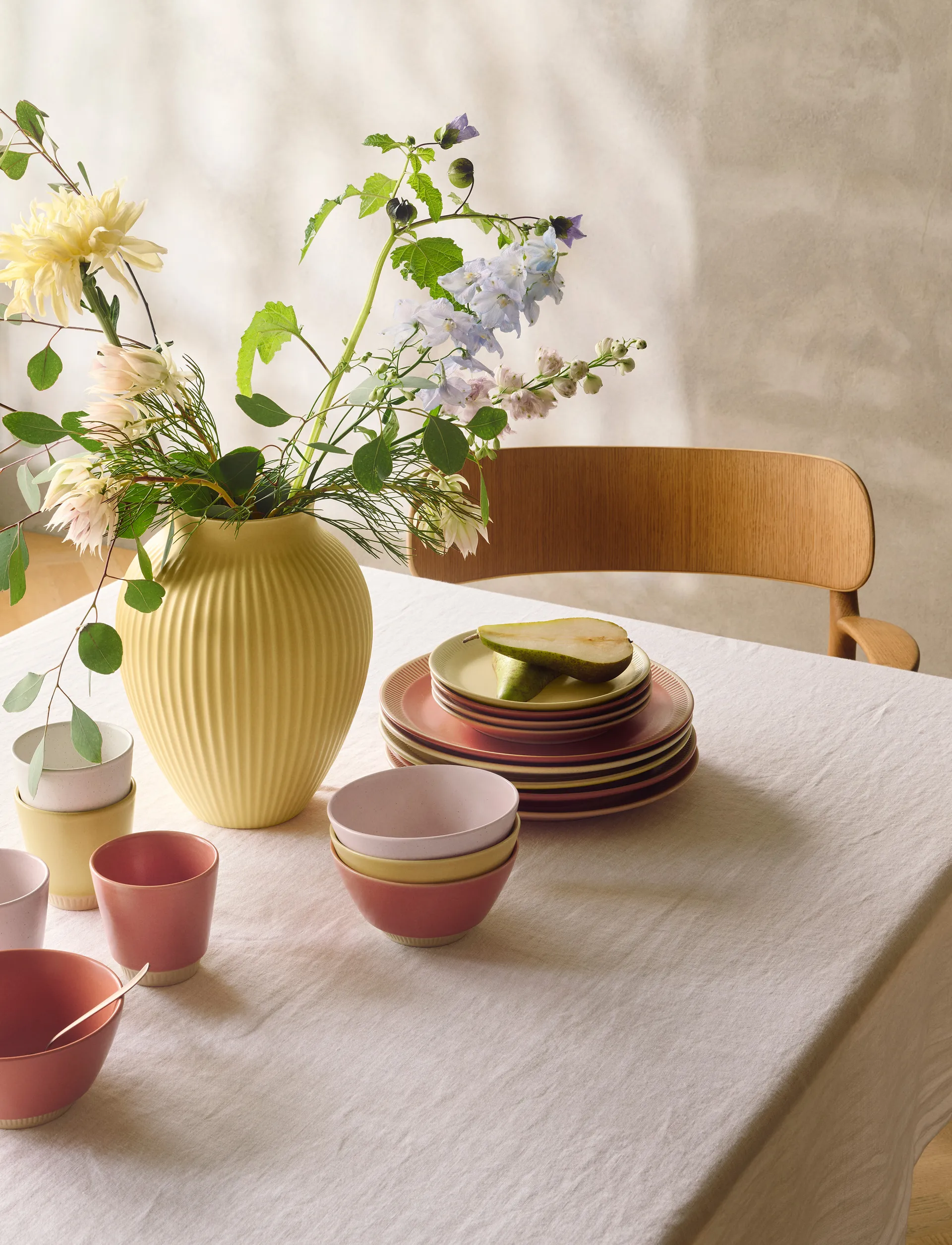 Jarrón acanalado Knabstrup 12,5 cm, Yellow Knabstrup Keramik