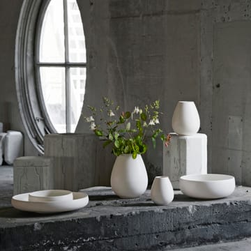 Plato Earth 38 cm - piedra de cal-blanco - Knabstrup Keramik