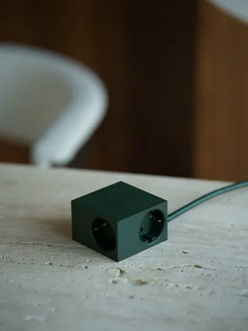 Regleta Cuboid+ con USB-C de 30W y cable de 2 m - Dark Green - Kord