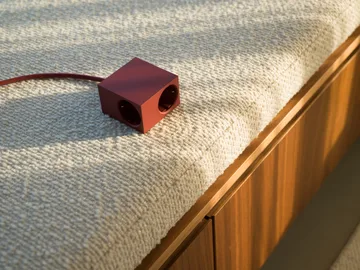 Regleta Cuboid+ con USB-C de 30W y cable de 2 m - Fired Brick - Kord