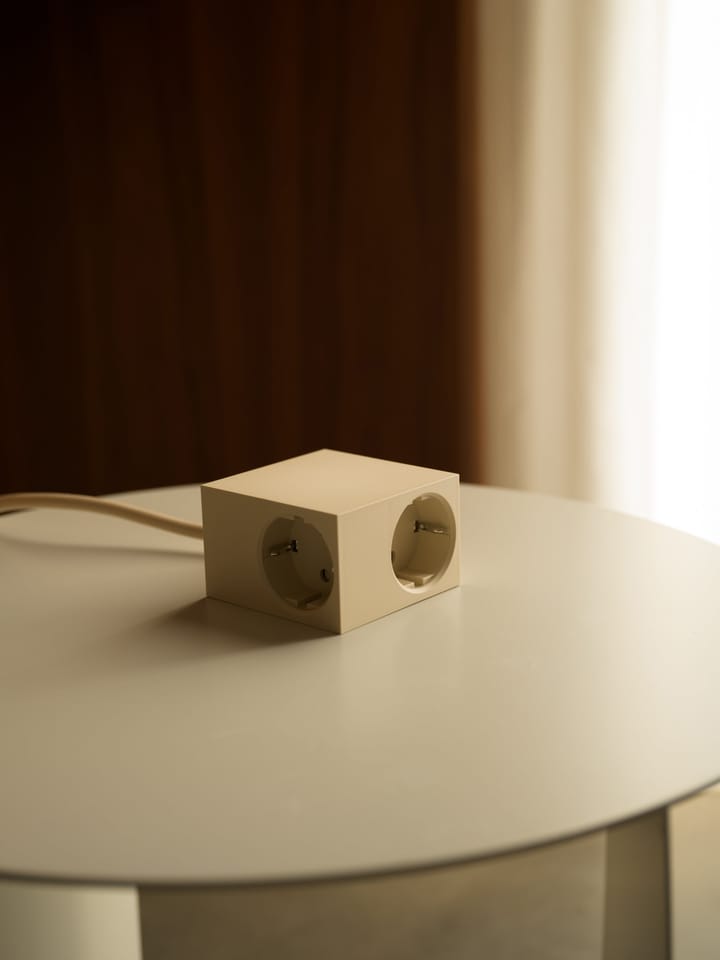 Regleta eléctrica Cuboid 2 m, Pearled Ivory Kord