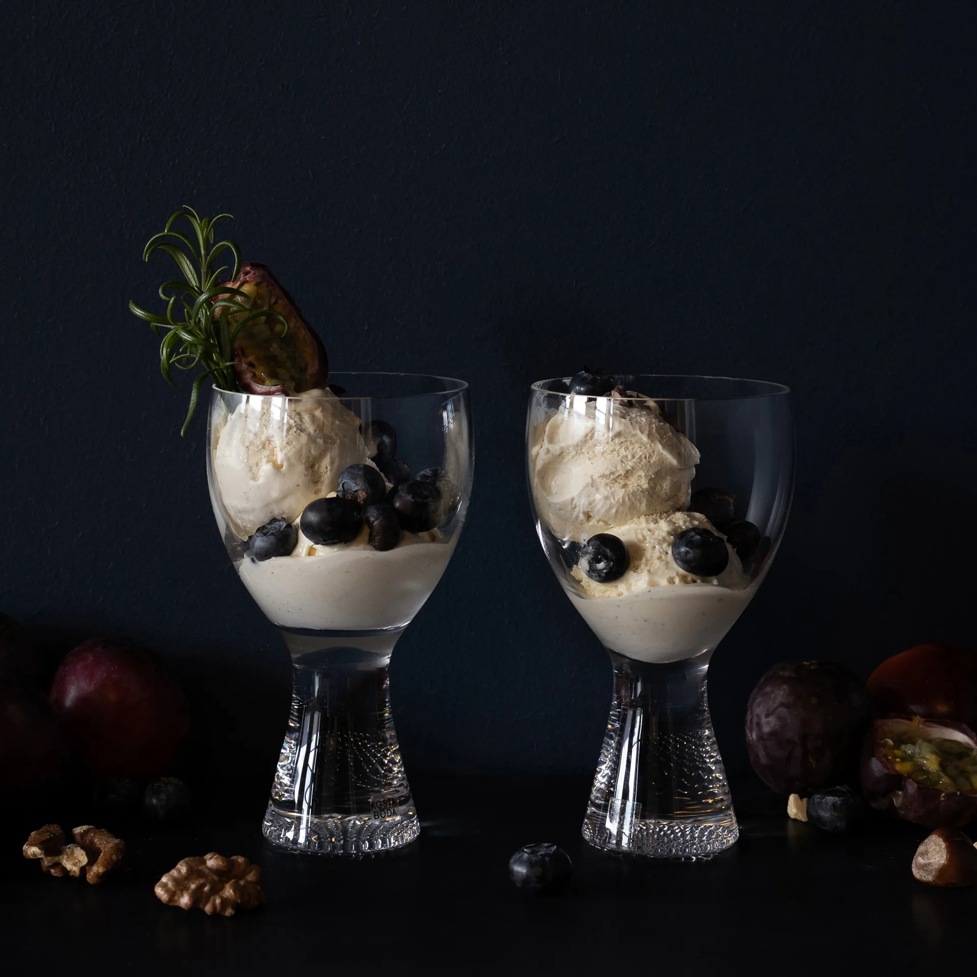 2 Copas de vino XL Limelight, 35 cl Kosta Boda