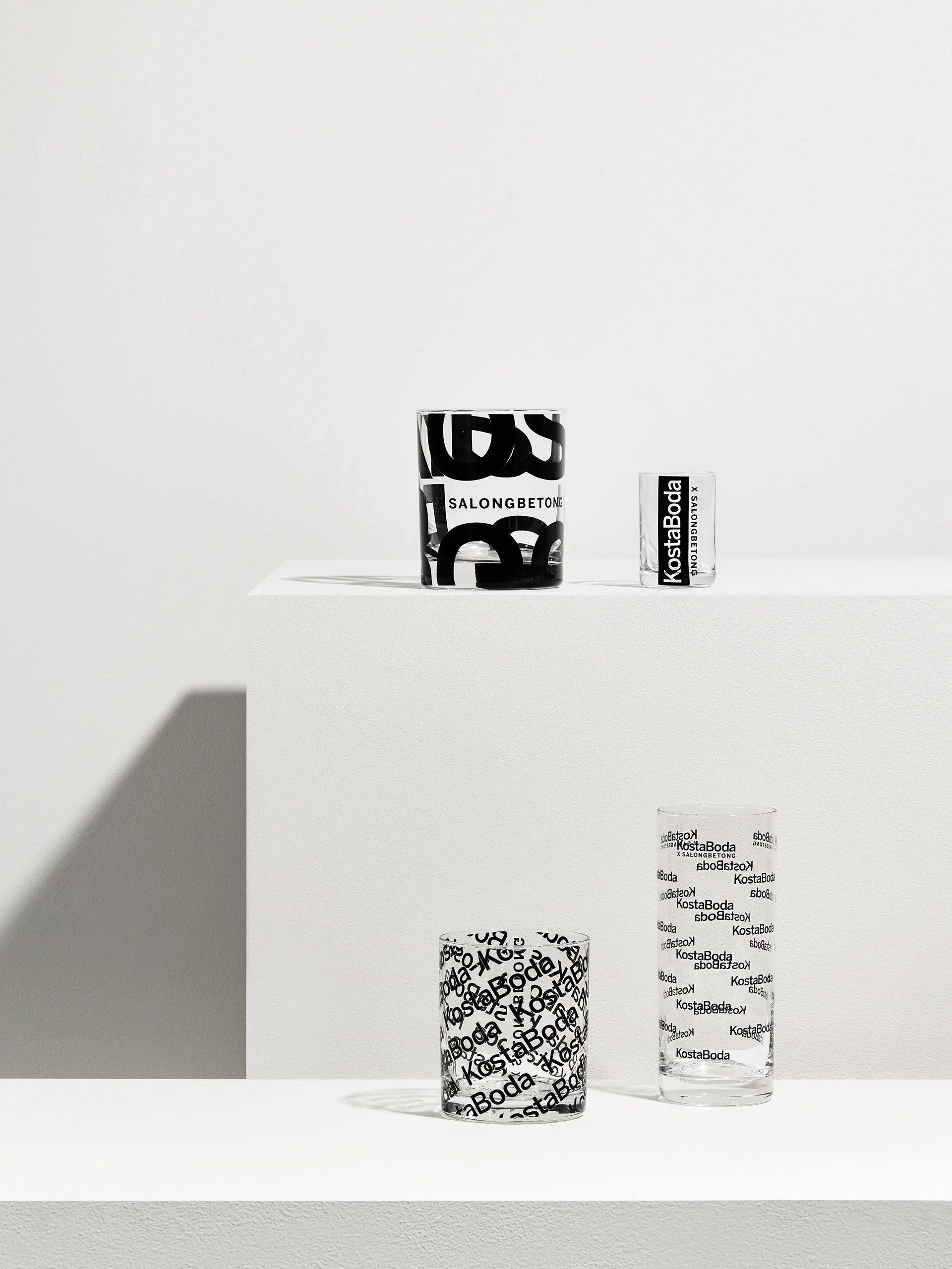 2 Vasos Salong Betong Old Fashioned 28 cl, Transparente-negro Kosta Boda