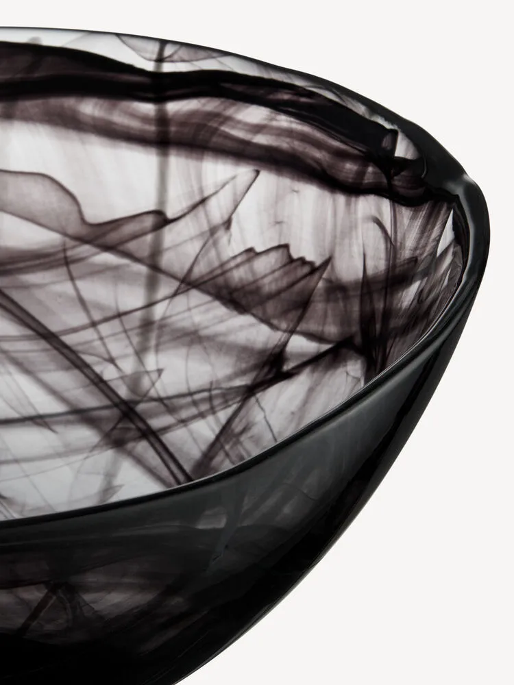 Bol Contrast 350 mm, Negro-negro Kosta Boda