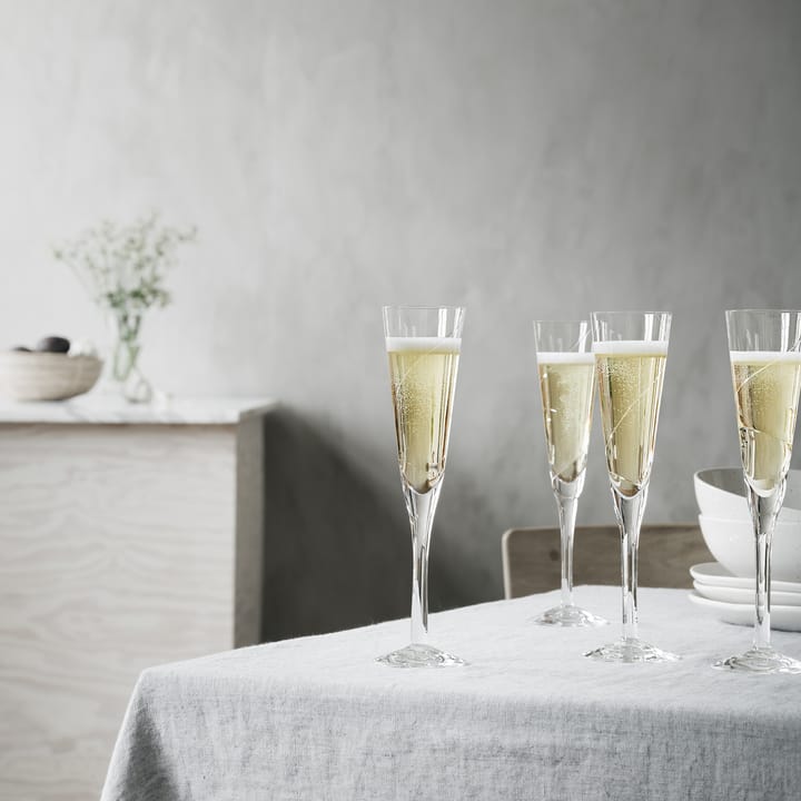 Copa de champán Line 15 cl, transparente Kosta Boda