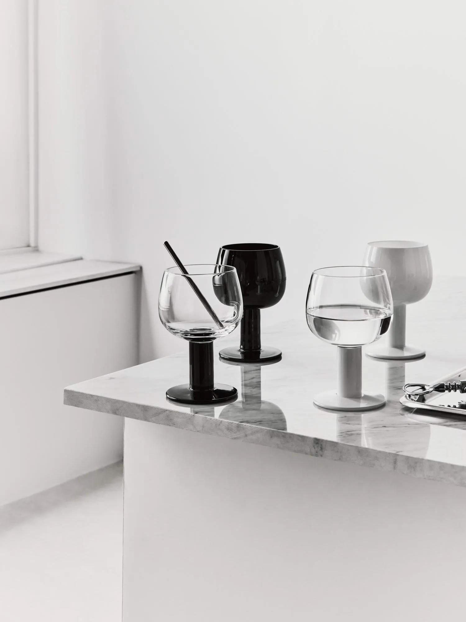 vaso Fars, Blanco-negro, pack de 4 Kosta Boda