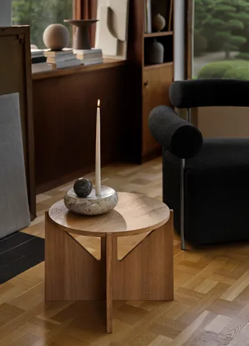 Mesa de centro Simple Ø52 cm - Roble con lacado en tono cálido - Kristina Dam Studio