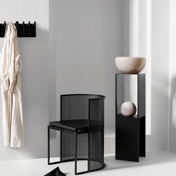 Perchero Column - Oak black lacquered - Kristina Dam Studio