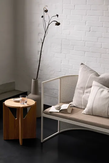 Taburete Simple Ø36 cm - Roble lacado en tono cálido - Kristina Dam Studio