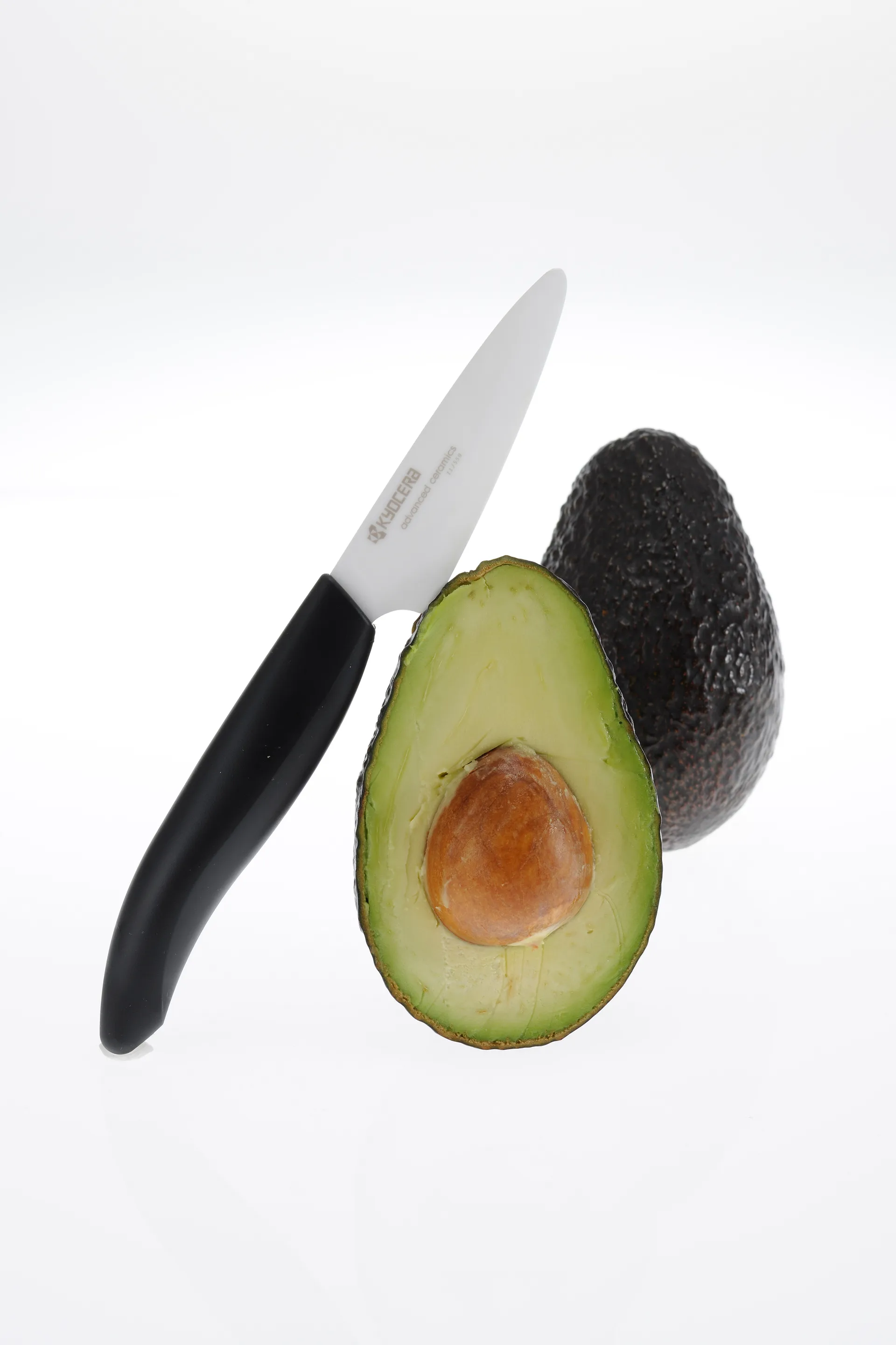 Cuchillo pelador de cerámica Kyocera FK, 7,5 cm Kyocera