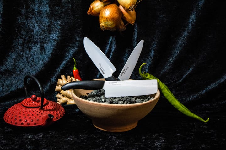 Cuchillo santoku Kyocera FK de cerámica, 16 cm Kyocera