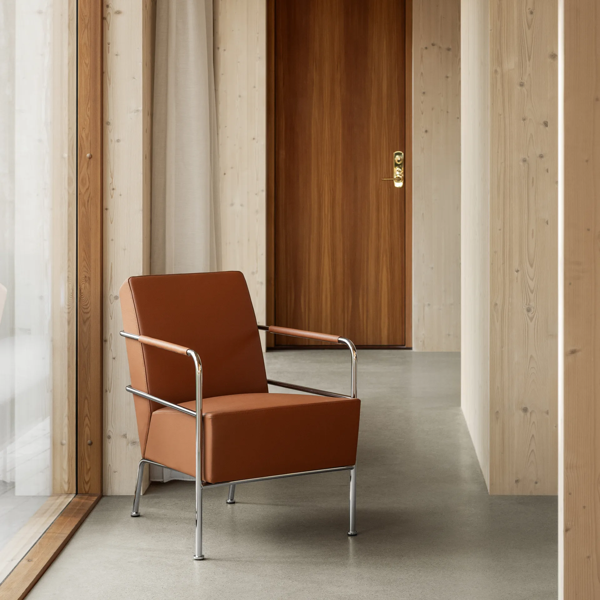 Butaca Cinema, Elmo Nordic cuero Cognac-estructura cromada Lammhults