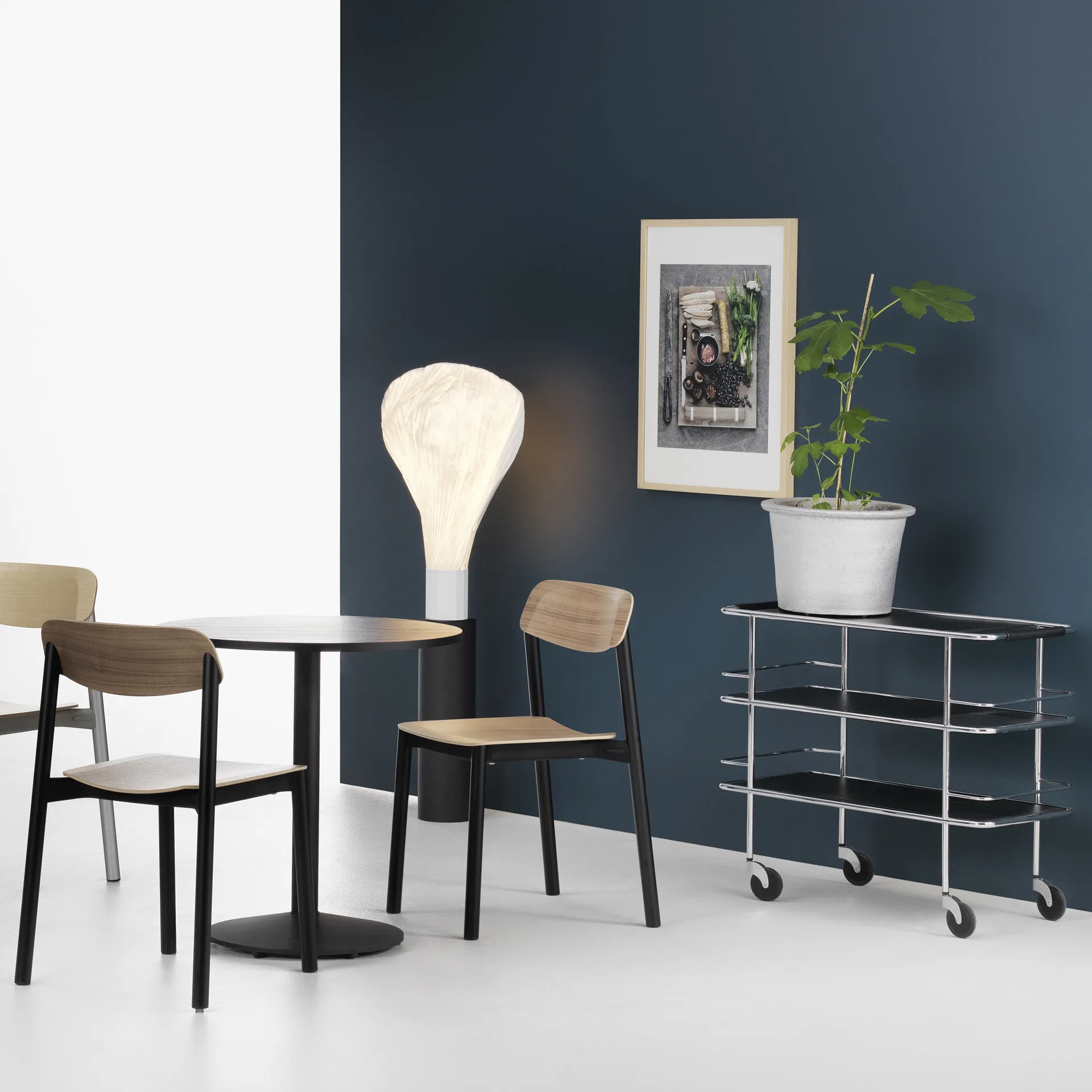 Carro de servicio Cargo, Laminado negro-cromo Lammhults