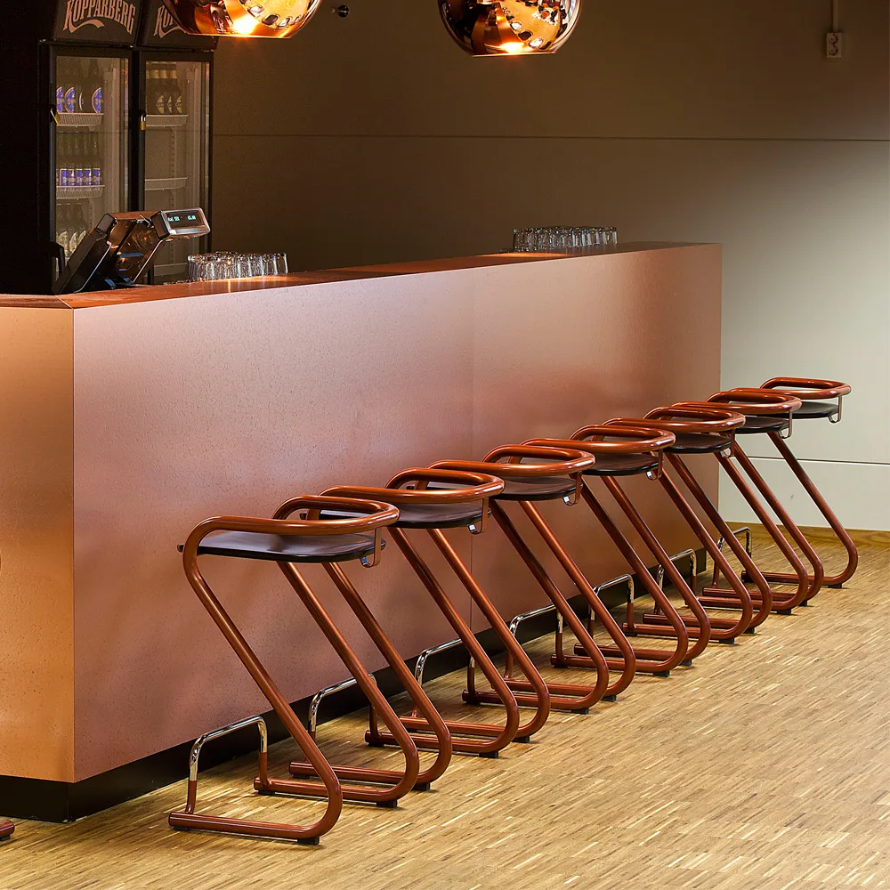 Taburete de bar S70-3 , Negro-negro Lammhults