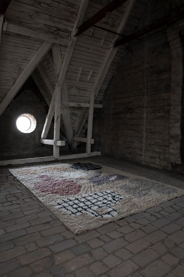 Alfombra de lana Picnic, Beige, 250x350 cm Layered