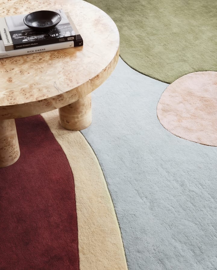 Alfombra de lana Sleeping Flower, 180x270 cm Layered